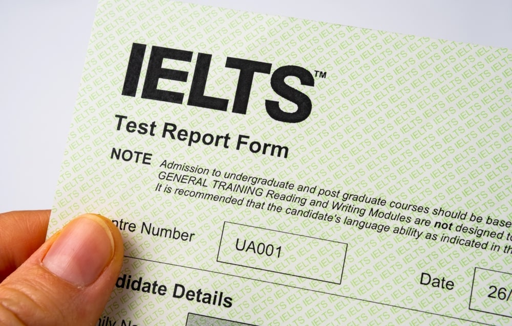 TOEFL vs. IELTS: Choosing the Right English Proficiency Test for Your 2024 Study Abroad Journey